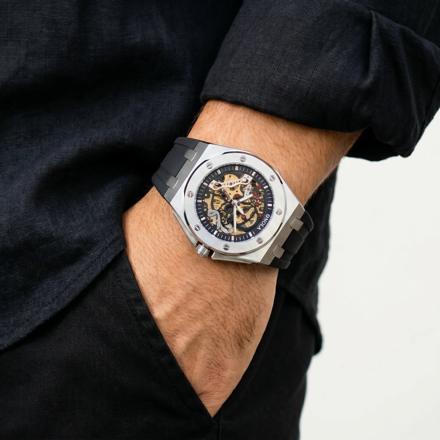 Anton Poedagar® Obsidian Crest